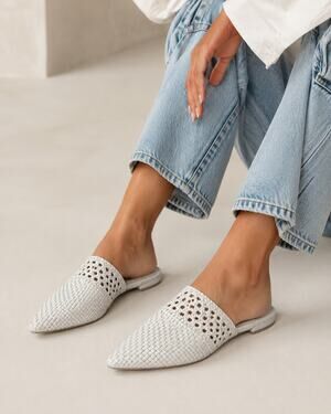 Birdies White Leather Slip On Mules Womens 10 Casual Flats Shoes Preppy